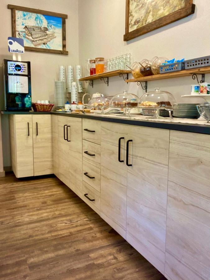 Hotel Piccolo Chalet Claviere Ngoại thất bức ảnh