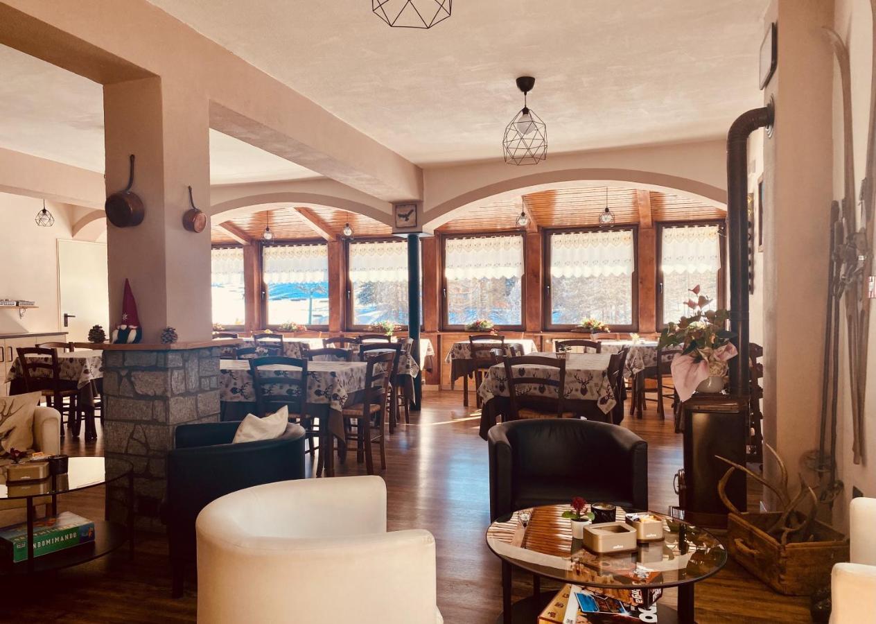 Hotel Piccolo Chalet Claviere Ngoại thất bức ảnh