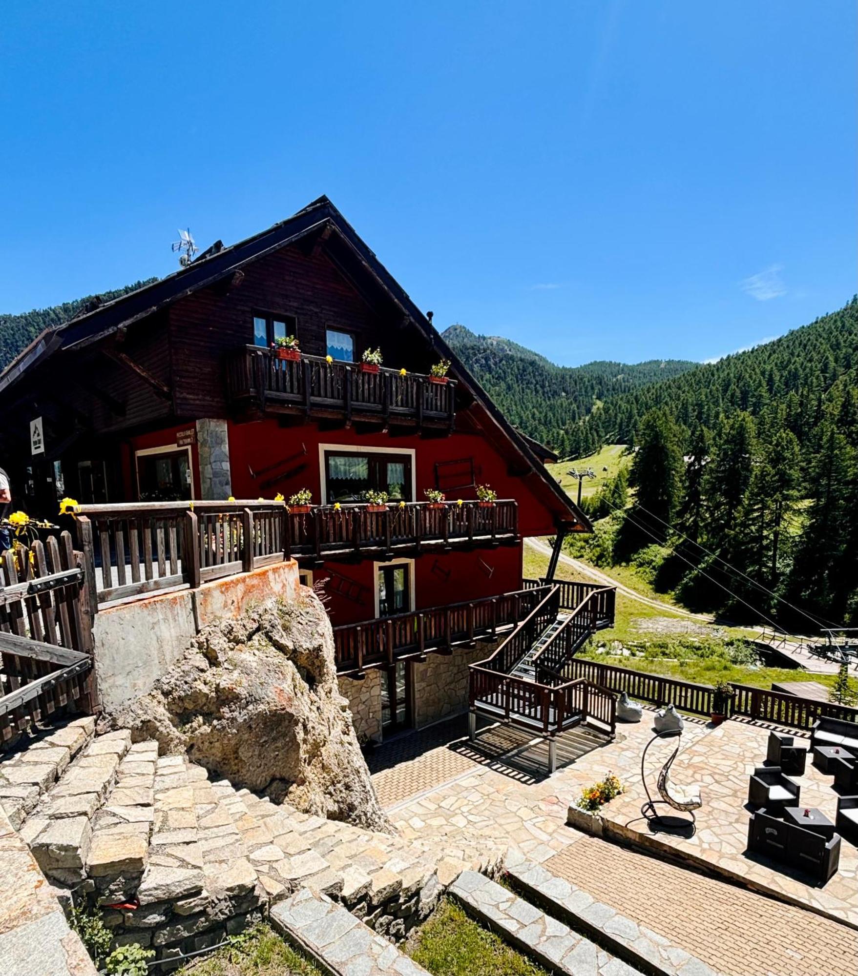 Hotel Piccolo Chalet Claviere Ngoại thất bức ảnh